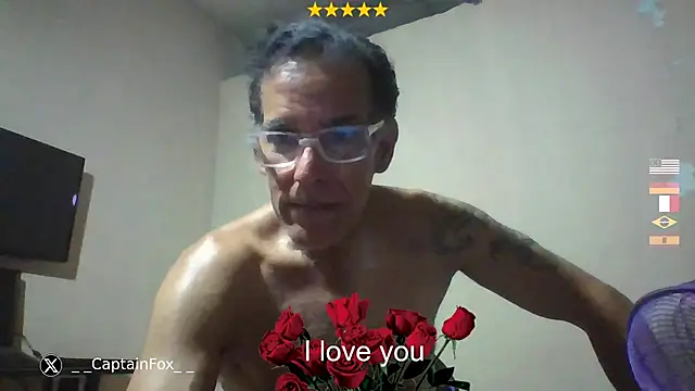 XXX chat uživo modela CaptainFox