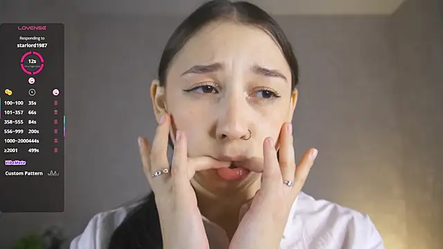 צ'אט XXX בשידור חי של Sssonya