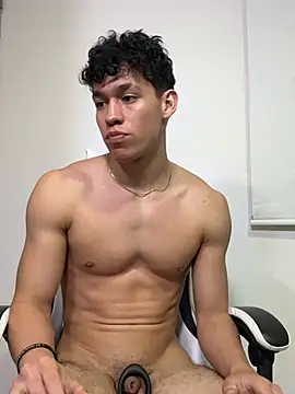Luke_Muscle XXX чат на живо