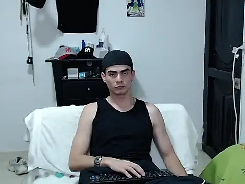 Zac_Efront Chat XXX live