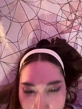 Czat XXX na żywo – Ary_meow