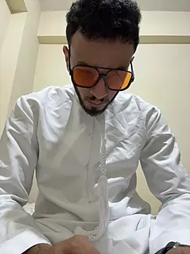 kingtop222 Show in webcam