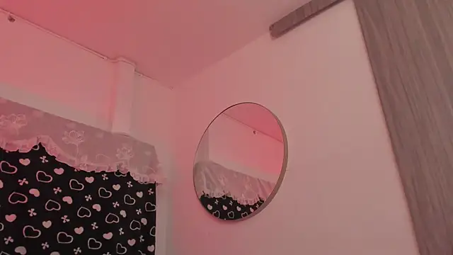 Chat XXX en directo de BonnieCute_