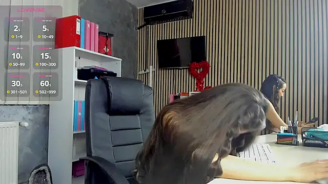 Chatroom XXX en direct de OfficeGirls