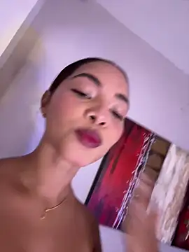 Chat XXX en directo de AkiraY10