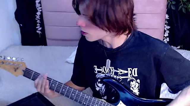 Онлайн чат XXX oli_dusk