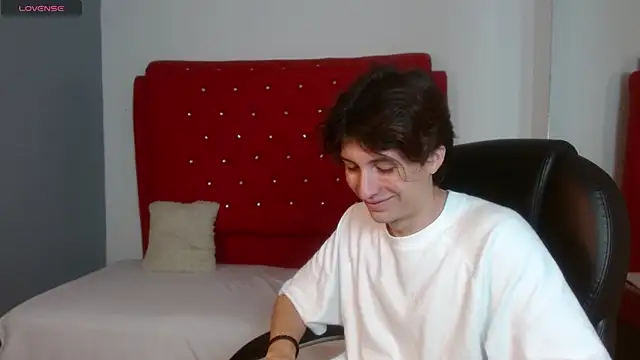 Marcoviolet Live XXX Chat
