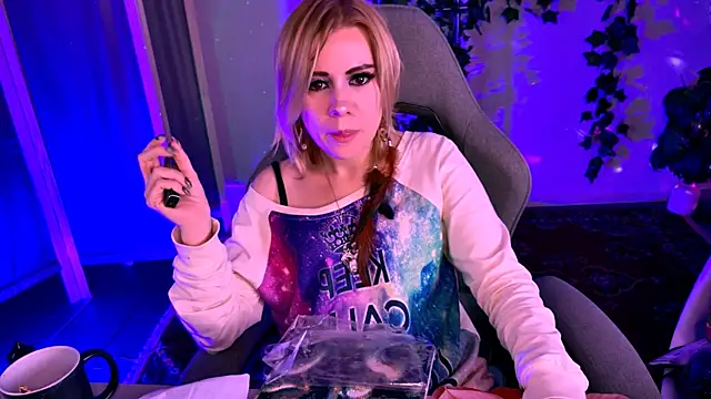 Kumiho_7777's Live XXX Chat