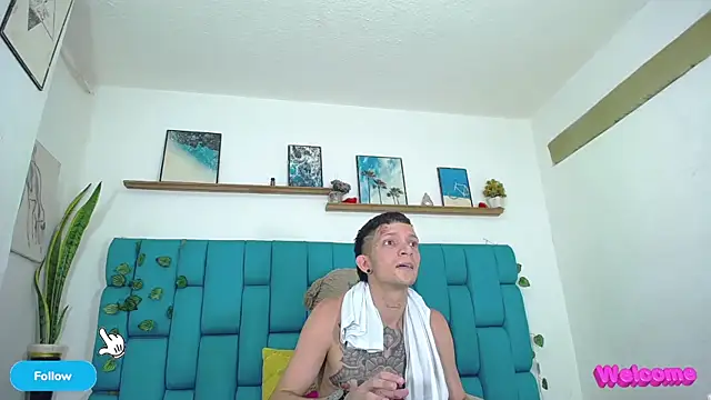 Chat +18 de Genin23cm ao vivo
