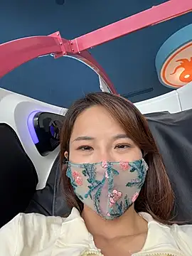 kiss_loo 现场XXX聊天