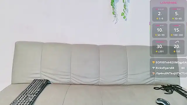 Zara_Fire Adlı Modelin Canlı XXX Sohbeti