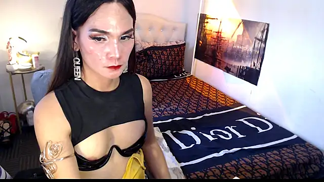 Živý XXX chat NinaDOM4CUM