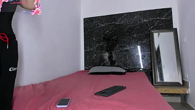 zoel-amber1's Live XXX Chat