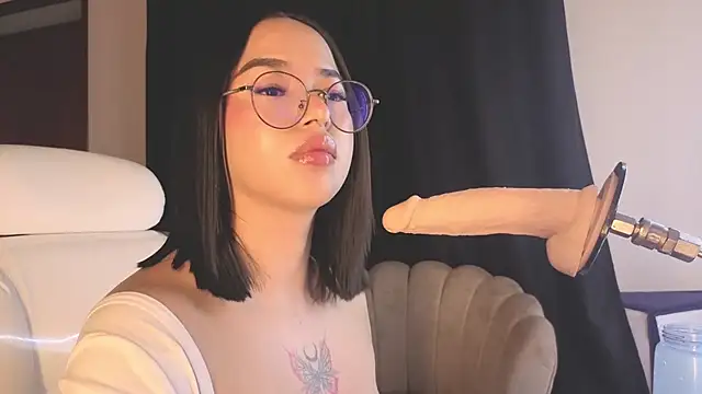 Renaxi_SmithのライブXXXチャット