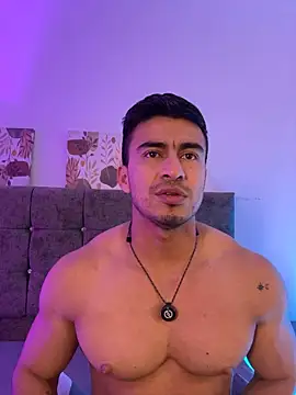 Chris_Clarck live XXX chat
