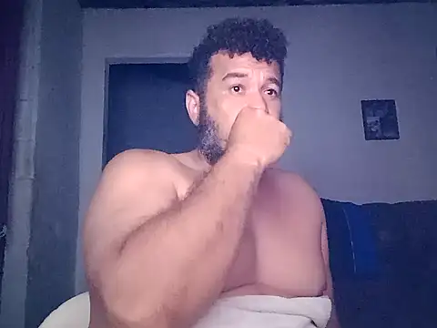 Chat +18 de tarra122 ao vivo