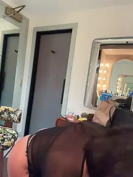 Онлайн чат XXX Bigbuttbrooklynn