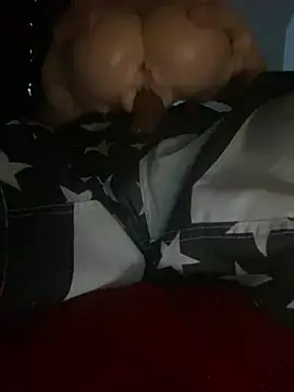 GusanoDelicioso লাইভ XXX চ্যাট