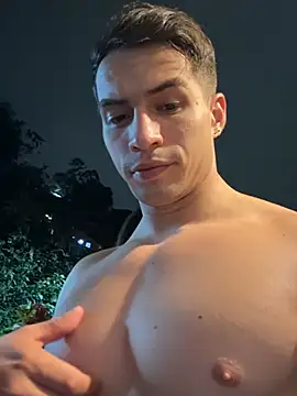 Jamess_White Show Webcam