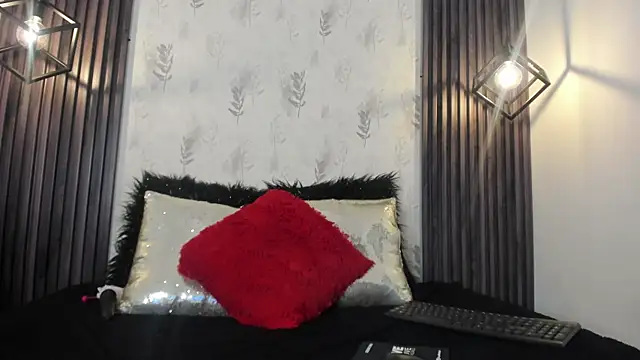 NahomyCarther – Live XXX-chat