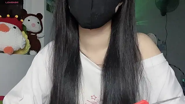 Tieu-May XXX чат на живо