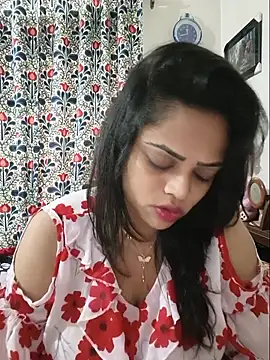 Beauty-3 Chat XXX in diretta