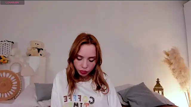 XXX chat uživo modela Little_Clare