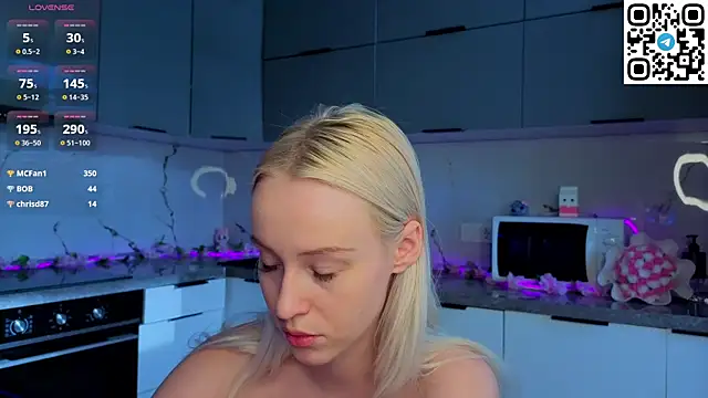 Anadeyaaa Chat XXX in diretta