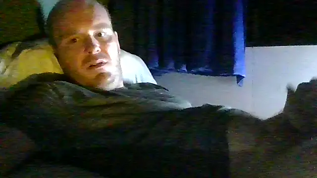 Janssen88 live XXX chat