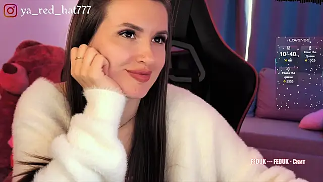 -RED_HAT- Live XXX-chat