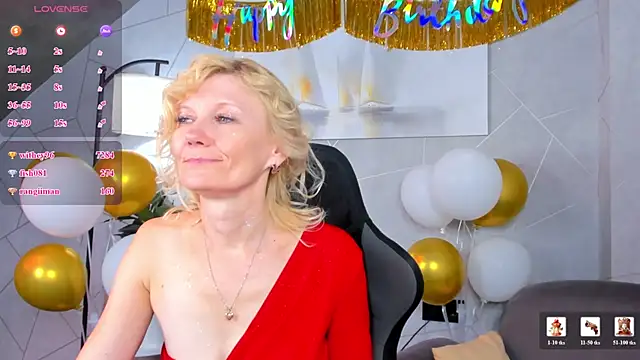 Julie_Lucas: онлайн-секс-чат