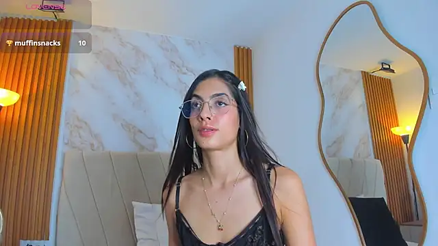 j_belle_ লাইভ XXX চ্যাট