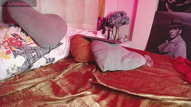 Mila_Smiht Adlı Modelin Canlı XXX Sohbeti
