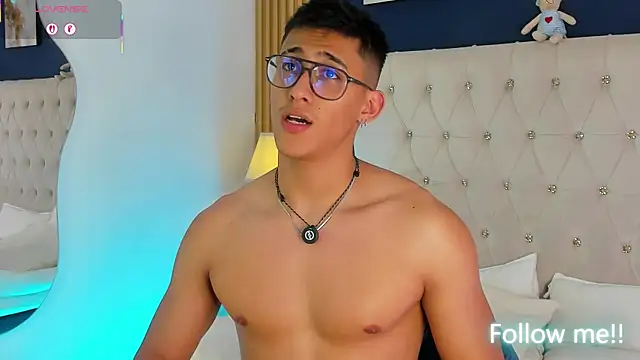 SalvadorFit Live XXX-Chat