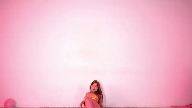Honeyy-Angel webkamerás műsora