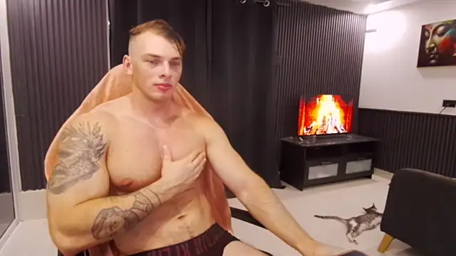 Živý XXX chat YourHotGreg