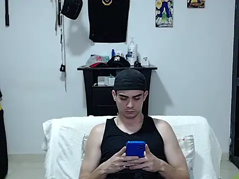 Zac_Efront 现场XXX聊天