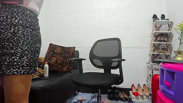 Miss_diosadenylon's Live XXX Chat