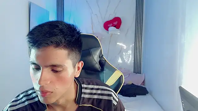 Ascii_one's Live XXX Chat