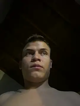 XXX chat uživo modela _Leo_Boy