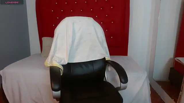 Marcoviolet Chat XXX in diretta