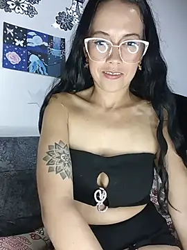 Chat +18 de MiaForever1 ao vivo