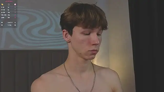 cuMte_boy 即時 XXX 聊天