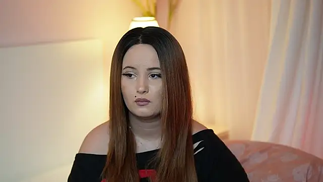 Chat XXX en directo de AdelineMoon