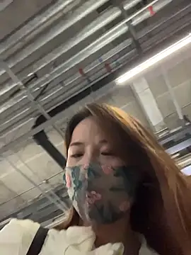 kiss_loo 现场XXX聊天