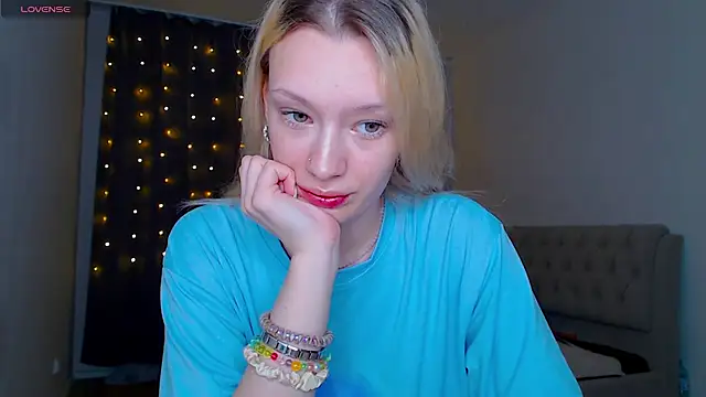 Chat XXX en directo de heyblondy