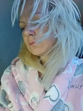 Czat XXX na żywo – SlyLady