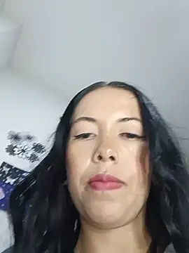 MiaForever1 – Live XXX-chat
