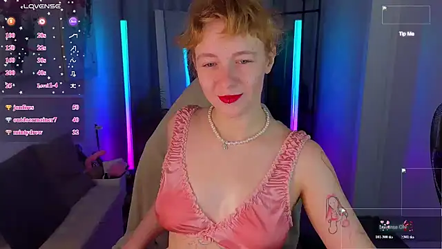 Ricki_Bloom 现场XXX聊天