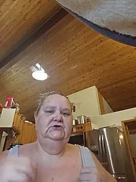 Hornybbw1978's Live XXX Chat